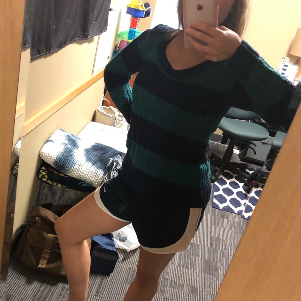 L.E.I Knit sweater!